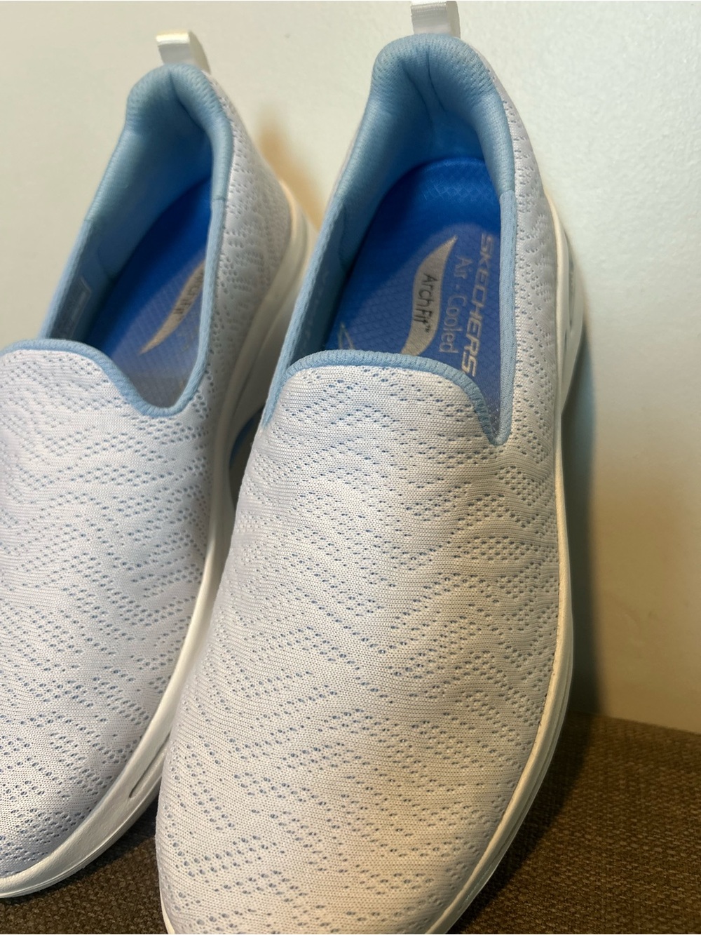 Skechers Wave-Textured Slip-On Sneakers in Light Blue - Picture 2 of 8